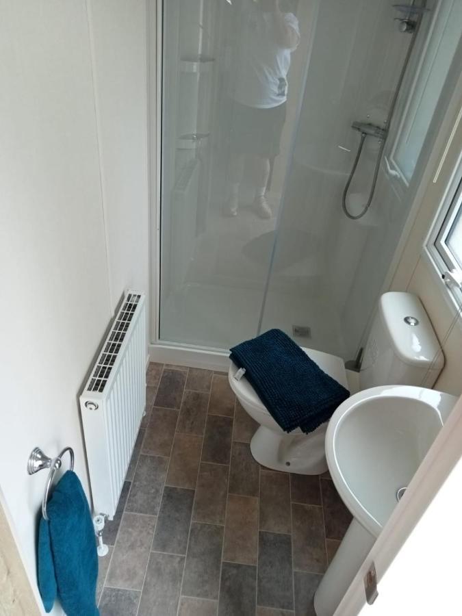 New 2 Bed Holiday Home With Decking In Rockley Park Dorset Near The Sea Lytchett Minster Luaran gambar